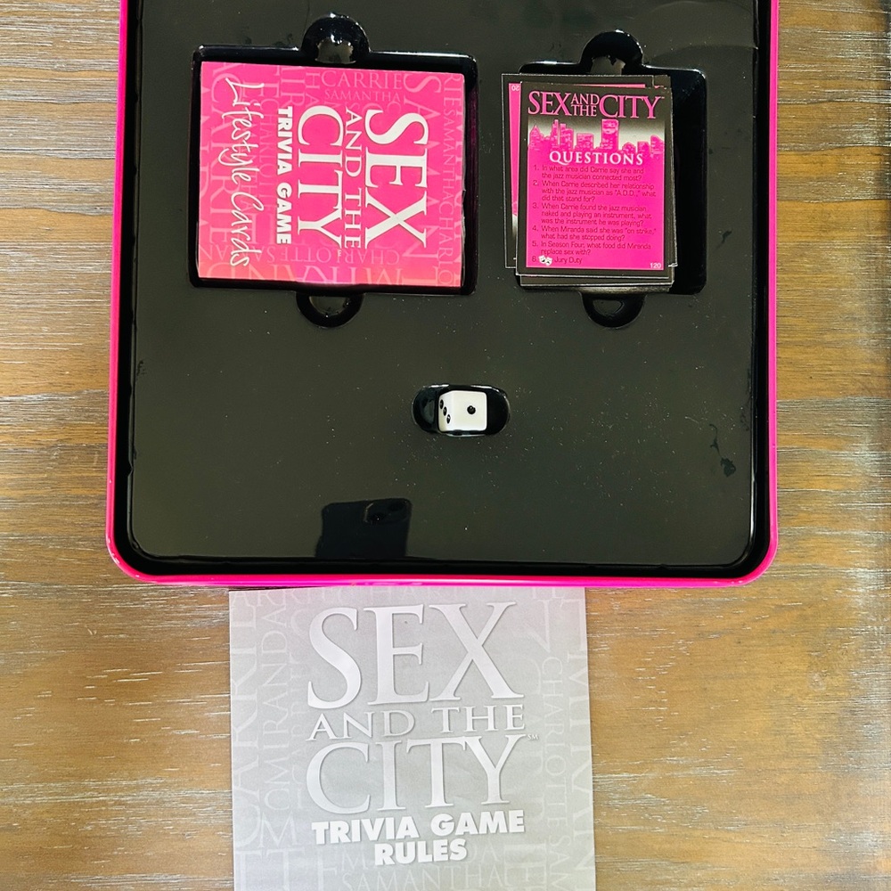 SATC Trivia Board Game - Picture 4 of 4